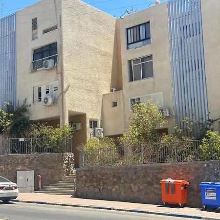 Z-32 Luxury Boutique Apartment Eilat Exterior foto